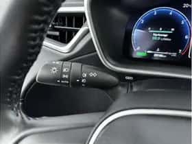 Toyota Corolla (2024) thumbnail 13