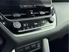 Toyota Corolla (2024) thumbnail 17