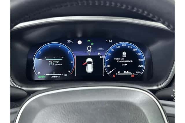 Toyota Corolla (2024) thumbnail 3