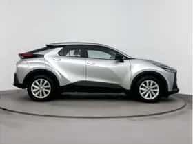 Toyota C-HR (2024) thumbnail 11