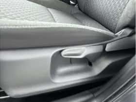 Toyota Yaris Cross (2025) thumbnail 16