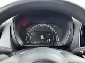 Toyota Aygo X (2024) thumbnail 3