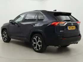 Toyota RAV4 (2025) thumbnail 4