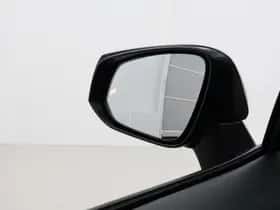 Toyota RAV4 (2025) thumbnail 6