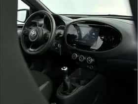 Toyota Aygo X (2024) thumbnail 11