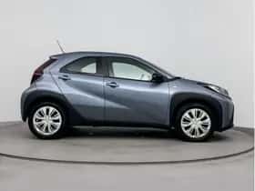 Toyota Aygo X (2024) thumbnail 8