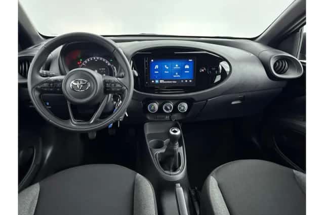Toyota Aygo X (2025) thumbnail 2