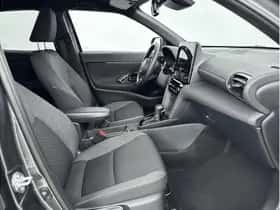 Toyota Yaris Cross (2025) thumbnail 23