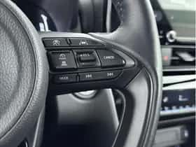 Toyota Yaris Cross (2025) thumbnail 7