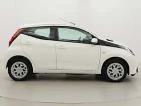 Toyota Aygo (2021) thumbnail 16