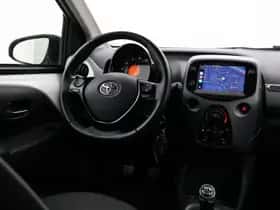 Toyota Aygo (2021) thumbnail 22