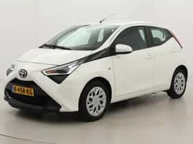 Toyota Aygo (2021) thumbnail 28