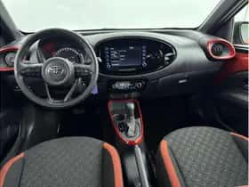 Toyota Aygo X (2023) thumbnail 2