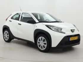 Toyota Aygo X (2024) thumbnail 1