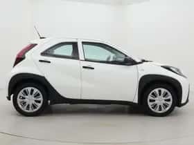 Toyota Aygo X (2024) thumbnail 15