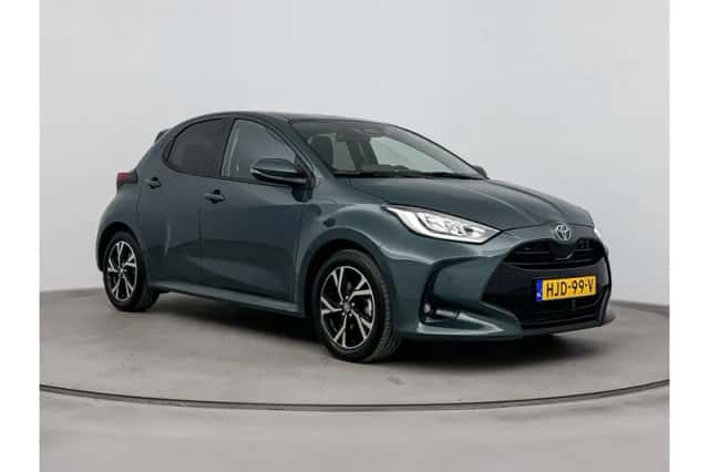 Toyota Yaris (2025) thumbnail 1
