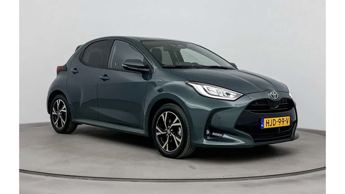 Toyota Yaris (2025) — foto 1