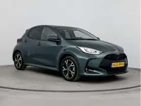 Toyota Yaris (2025) thumbnail 1