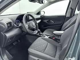 Toyota Yaris (2025) thumbnail 13