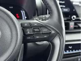 Toyota Yaris (2025) thumbnail 16