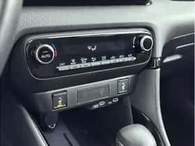 Toyota Yaris (2025) thumbnail 21