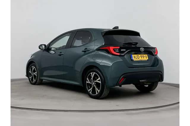 Toyota Yaris (2025) thumbnail 4