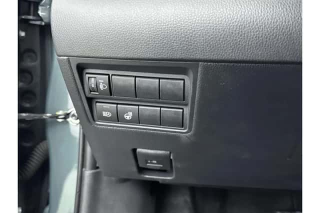 Toyota Yaris (2025) thumbnail 6
