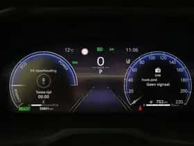 Toyota RAV4 (2024) thumbnail 3