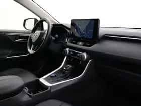 Toyota RAV4 (2024) thumbnail 38