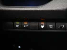 Toyota RAV4 (2024) thumbnail 9