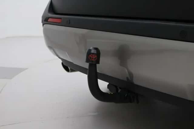 Toyota RAV4 (2024) thumbnail 5