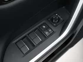 Toyota RAV4 (2022) thumbnail 23