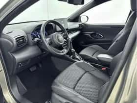 Toyota Yaris (2024) thumbnail 14