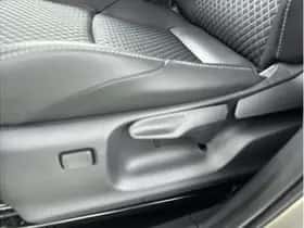 Toyota Yaris (2024) thumbnail 15
