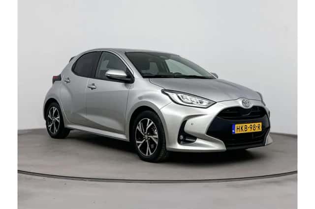 Toyota Yaris (2025) thumbnail 1
