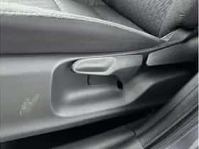 Toyota Yaris Cross (2025) thumbnail 16