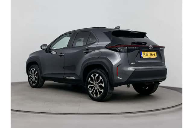 Toyota Yaris Cross (2025) thumbnail 4