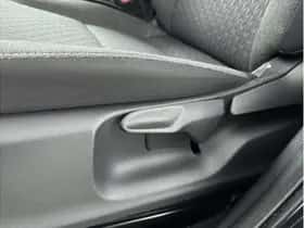 Toyota Yaris Cross (2024) thumbnail 16
