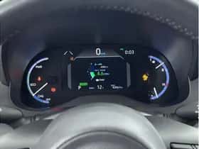 Toyota Yaris Cross (2023) thumbnail 3