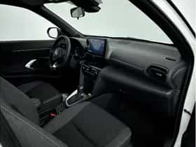 Toyota Yaris Cross (2023) thumbnail 25