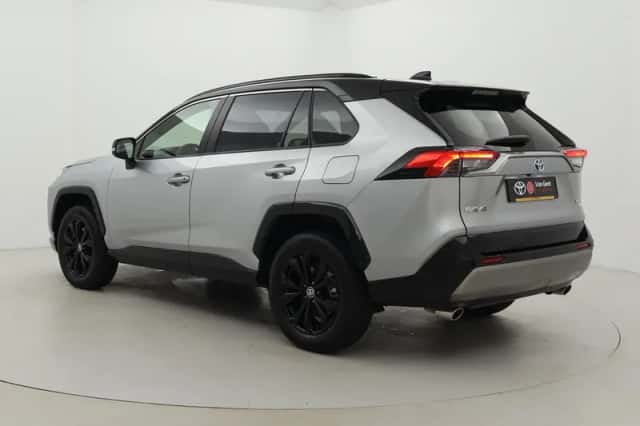 Toyota RAV4 (2024) thumbnail 4
