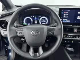 Toyota C-HR (2025) thumbnail 18