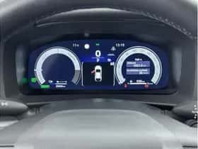 Toyota C-HR (2025) thumbnail 3