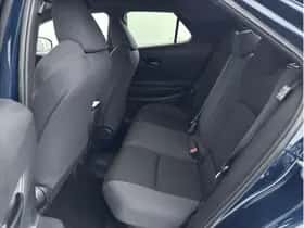 Toyota C-HR (2025) thumbnail 21