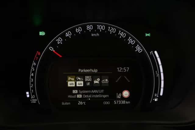 Toyota Aygo X (2022) thumbnail 3