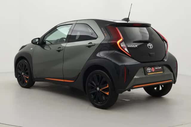 Toyota Aygo X (2022) thumbnail 4