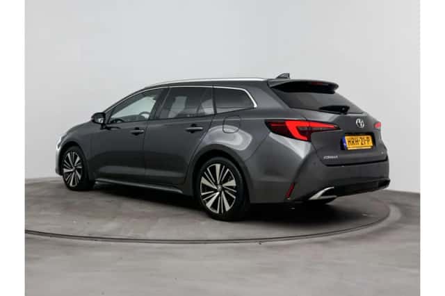 Toyota Corolla (2025) thumbnail 4