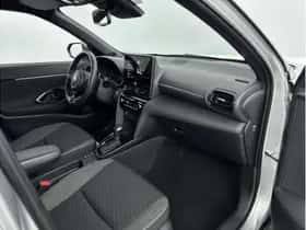 Toyota Yaris Cross (2025) thumbnail 25