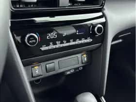 Toyota Yaris Cross (2025) thumbnail 6