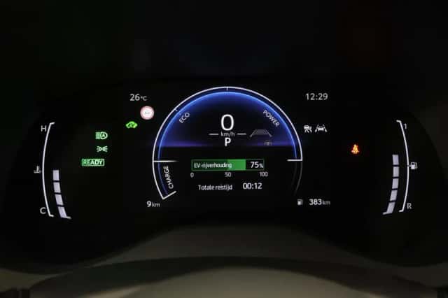 Toyota Yaris (2026) thumbnail 3